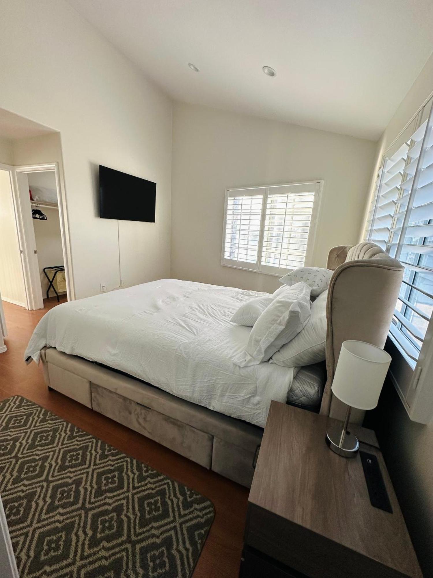Echo House Villa *